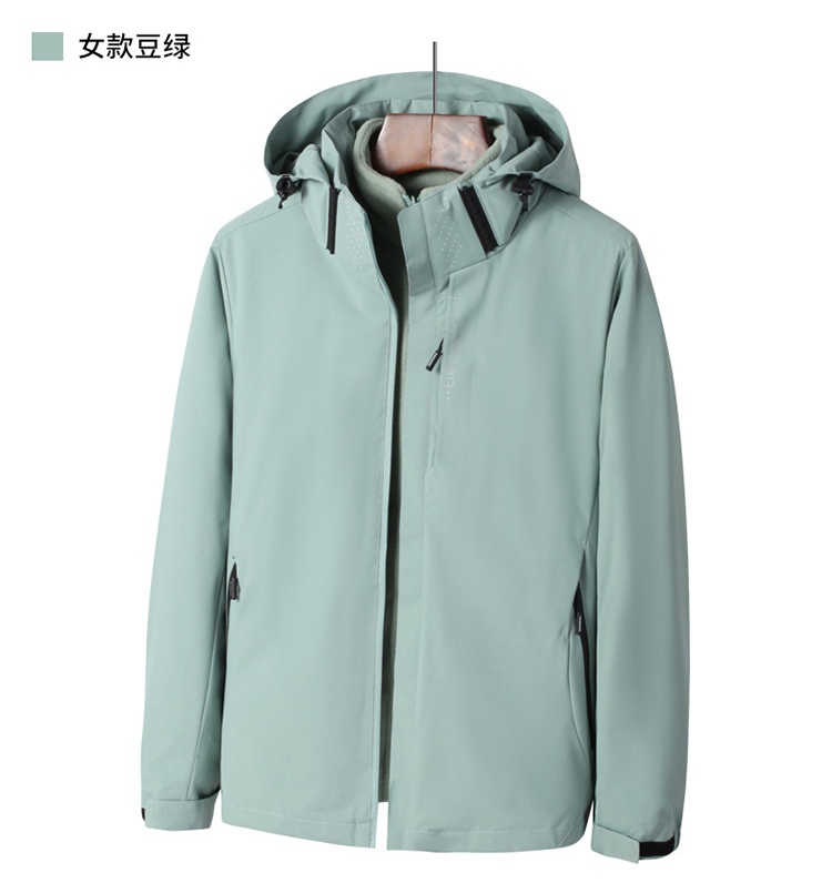 匠心定制，郑州千禧冲锋衣的卓越品质